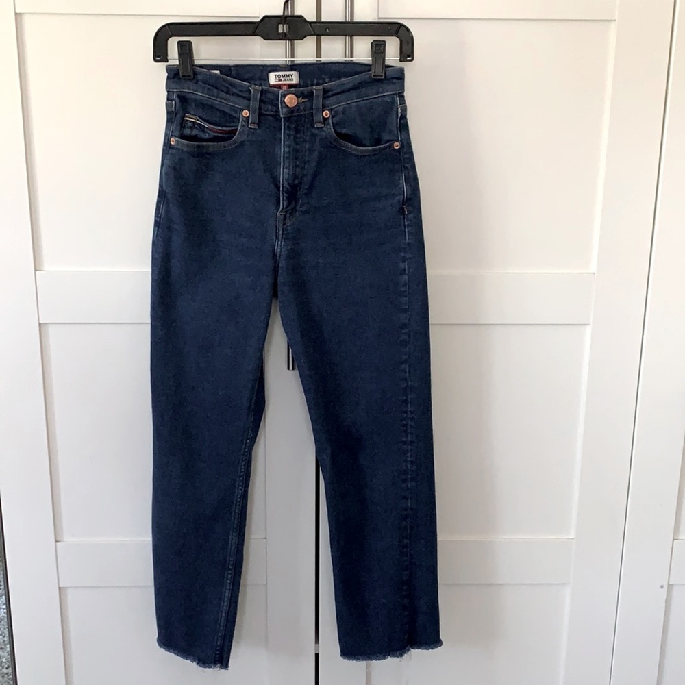 🎉 BOGO! 2/$12! Hi-Rise Tommy Hilfiger Tommy Jeans - Picture 1 of 6